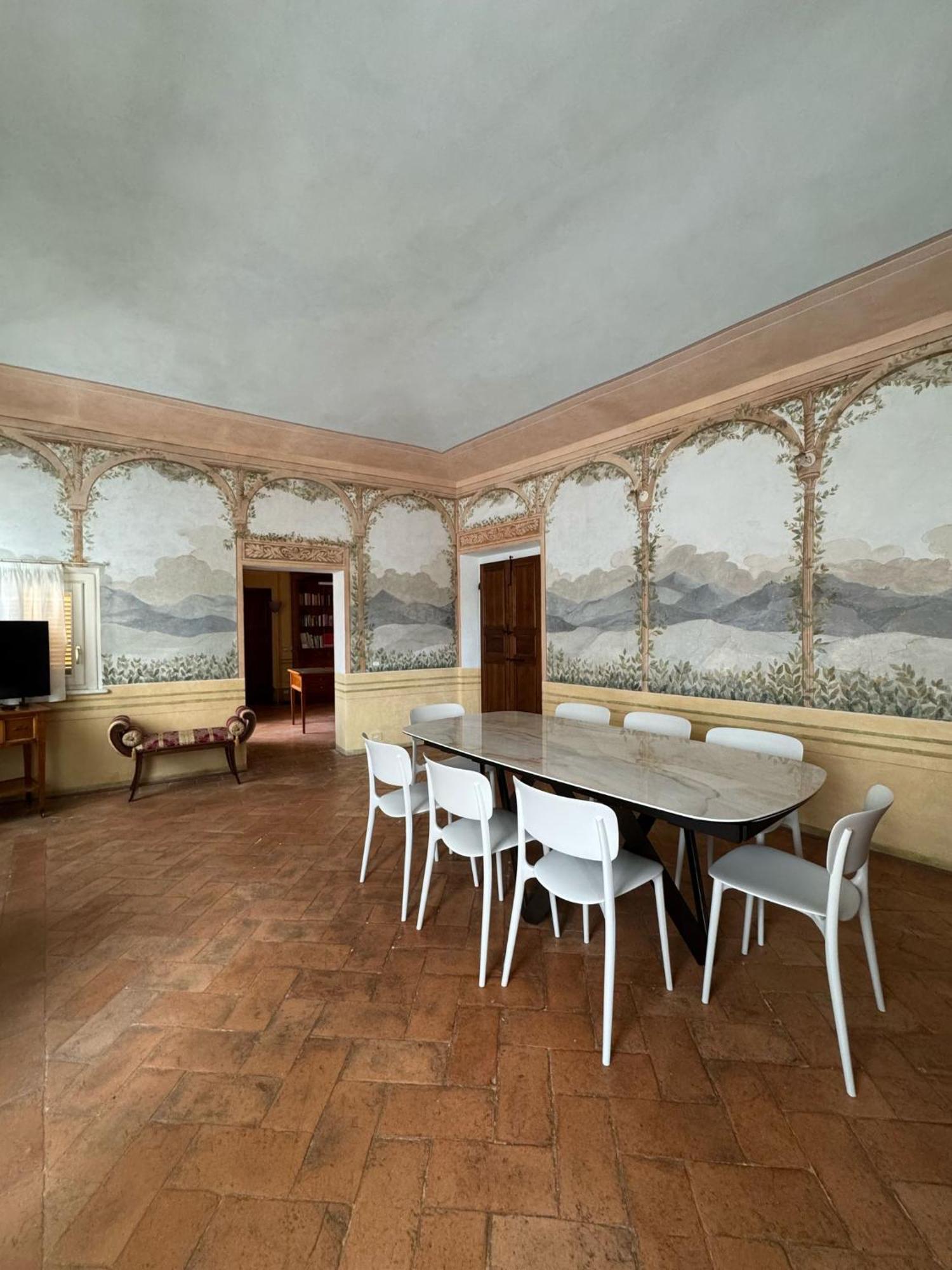 Urbino Apartments - Palazzo Paltroni Studio Exterior foto